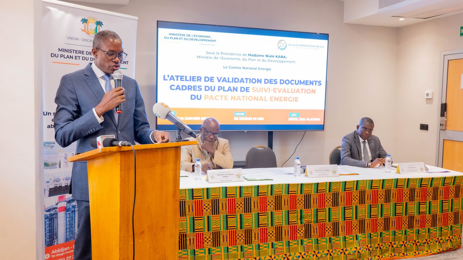 Mission de suivi des chantiers d'électrification rurale dans le Sud-Comoé